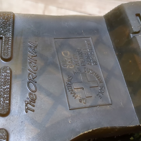 Dr. Martens 1460 Pascal 8 Eye Darcy Floral Leather High Top Boots 8 - Picture 14 of 17